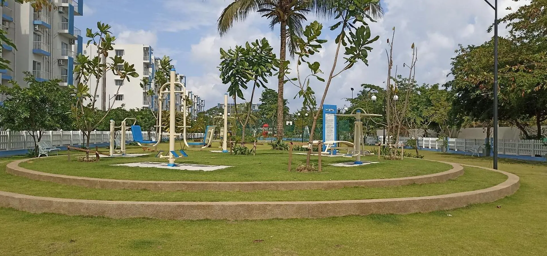 Casa vacanze Santorini Resort 12A- Tranquil Negombo Escape Your Perfect Coastal Getaway!