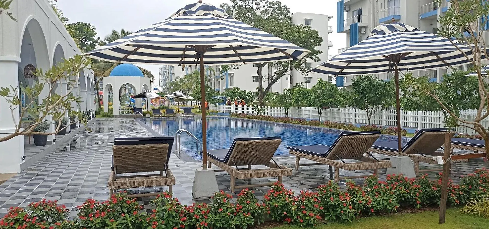 Contatti di Santorini Resort 12A- Tranquil Negombo Escape Your Perfect Coastal Getaway!